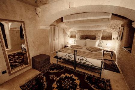 Tafoni Houses Cave - 2