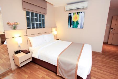 Petals Inn - 83