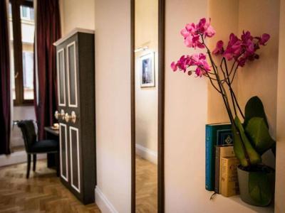 Minerva Relais - 16