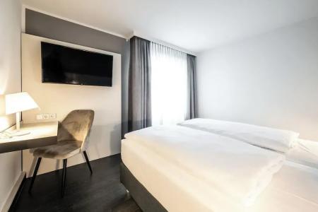 Axxe Motel Rasthof Kassel - 44