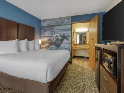 Best Western Winners Circle - 82