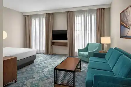 Embassy Suites by Hilton Charleston Harbor Mt. Pleasant - 46