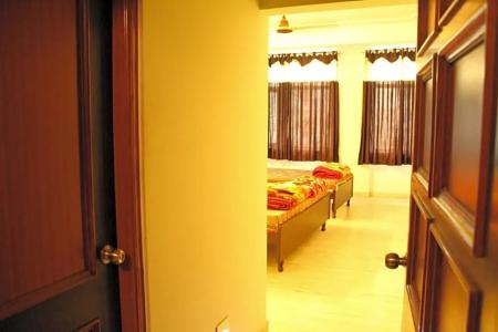 Chit Chat Palace - 30