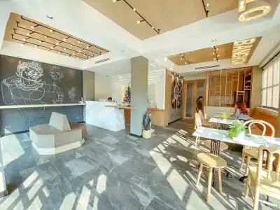 Yakthai Poshtel - 18