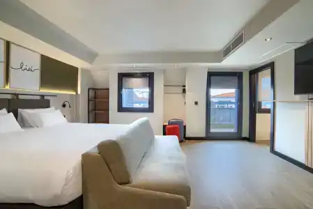 Bed4U Zurriola San Sebastian - 4