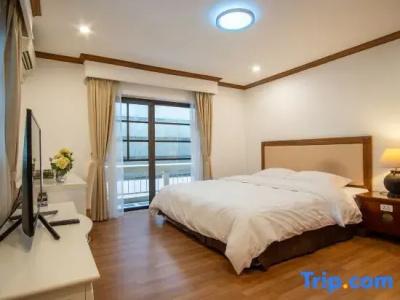 Oriental Palace - 113