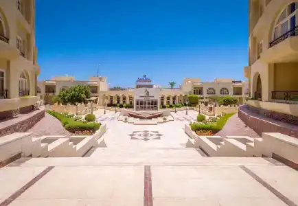 Sunny Days Mirette Family Resort - Families and couples only - 8