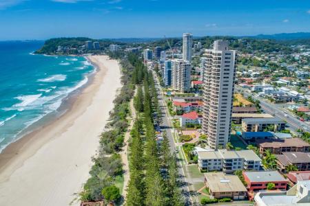 Burleigh Esplanade - 22