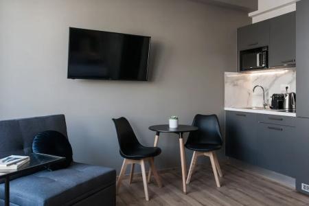 Wyz Athens  By Upstreet - 118