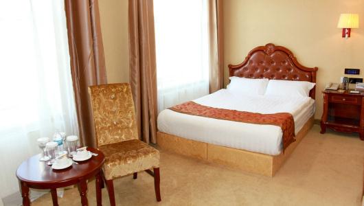 Royal House 2 - 3