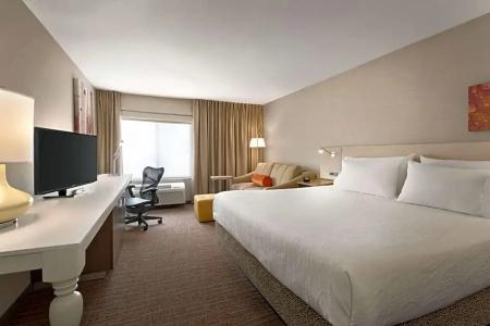 Hilton Garden Inn - 71