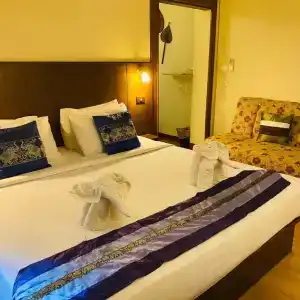 Vieng Mantra - 57