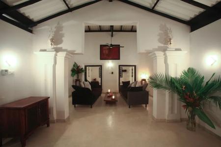 Coco Tangalla - 1