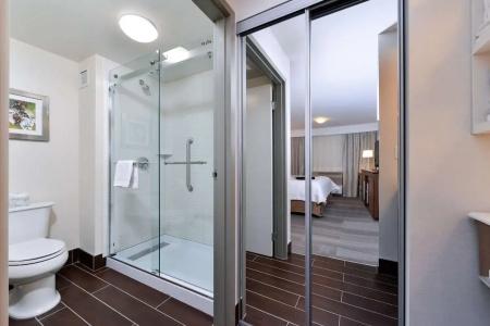 Hampton Inn & Suites by Hilton University NW - 62
