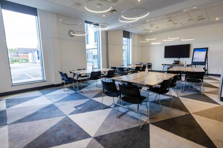 Holiday Inn Express - Manchester - Traffordcity, An Ihg - 24
