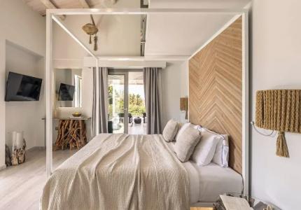 Blue Carpet Luxury Suites - 30