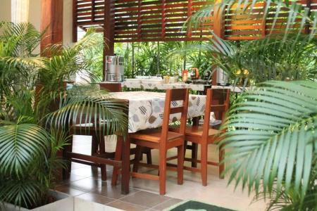Huen Chan Thip - 22