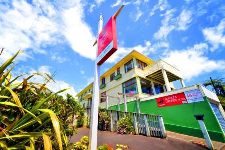 Ducks & Drakes Boutique & Backpackers - 28