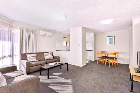 Quality Sorrento Beach - 97