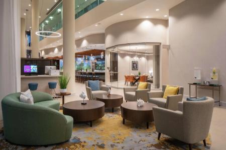 DoubleTree by Hilton Miami Doral - 1