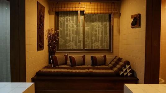 Le Prive - 18