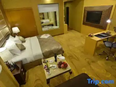 Best Western Chinatown - 160