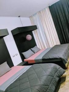 Tahrir Square Hostel - 61
