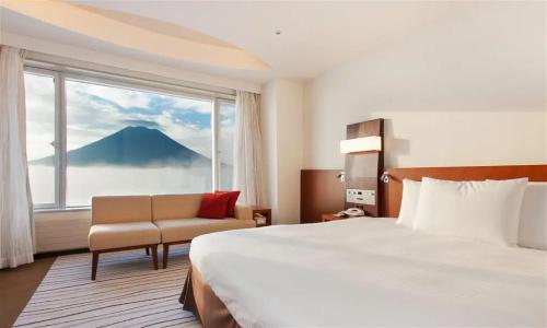 Hilton Niseko Village - 11