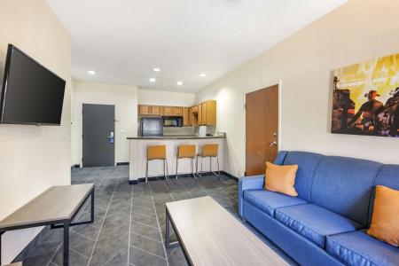 Arbor Inn and Suites - 58