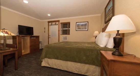 The Maxwell Inn - 2