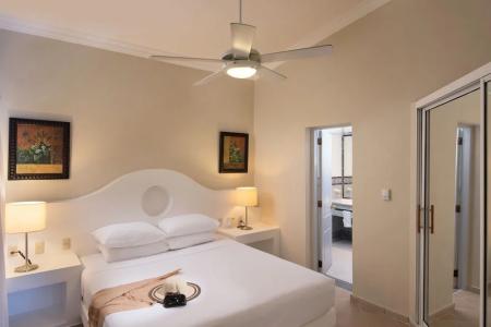 Lifestyle Crown Residence Suites - 2