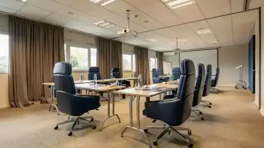 Kyriad Prestige Vannes Centre-Palais des Arts - 19