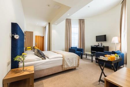 HiLight Suites - 115