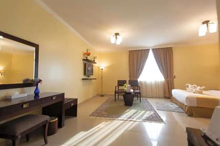 Crown Palace & Suites - 41