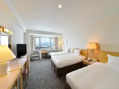 Hakodate Kokusai - 2