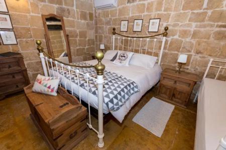 The Burrow - 143