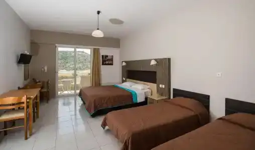 Zoes & Suites - 62