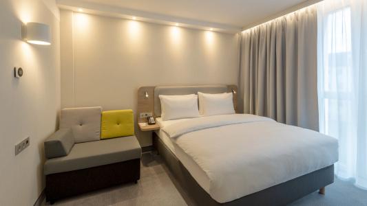Holiday Inn Express - Offenbach, An Ihg - 38