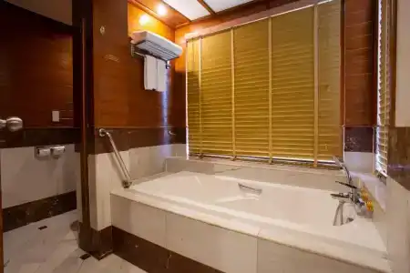 Thavorn Beach Village Resort & Spa Phuket - Sha Extra Plus - 15