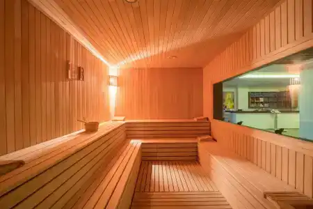 Karpalas City & Spa - 15