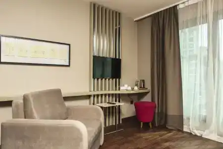 The City Suites - 14