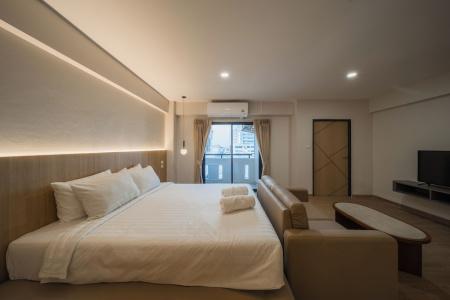 The Canal - 102