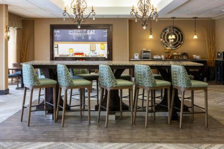 Hampton Inn West - 27