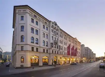 Vier Jahreszeiten Kempinski München - 0