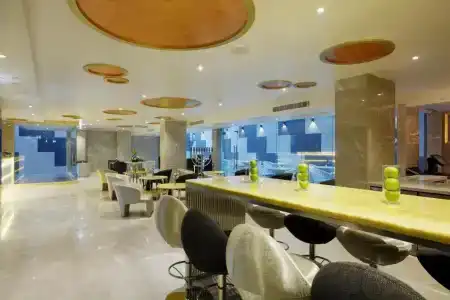 Centra by Centara Avenue Pattaya - 13