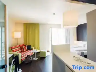 harry's home & - 73