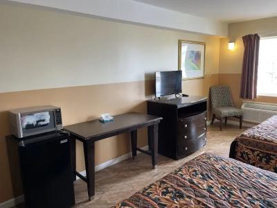 Sea Palace Inn - 82