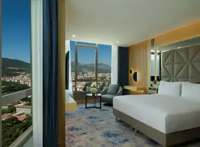 DoubleTree by Hilton Manisa - 3