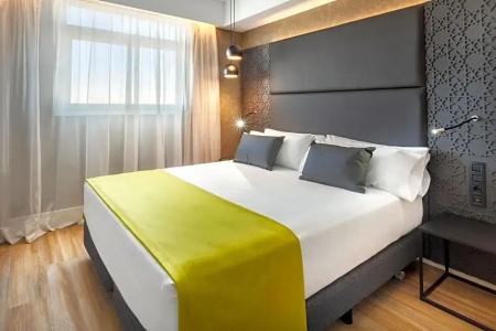 Catalonia Giralda - 64