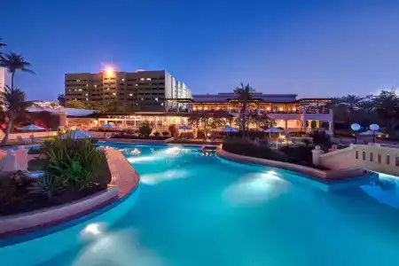 Intercontinental Muscat, An Ihg - 1